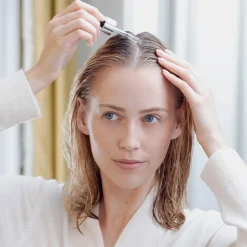 HAIR RITUEL by SISLEY La Cure Antipelliculaire 60 ml