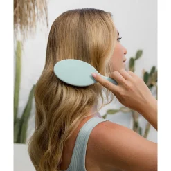 Remilia Hair Vegan Lush Brush