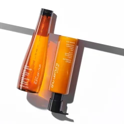 Shu Uemura Urban Moisture Shampoo 300 ml