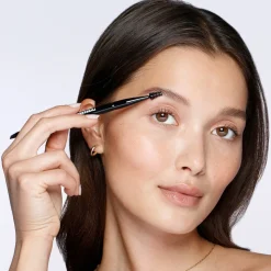 Tweezerman abgeschrägter Augenbrauenpinsel & Bürste