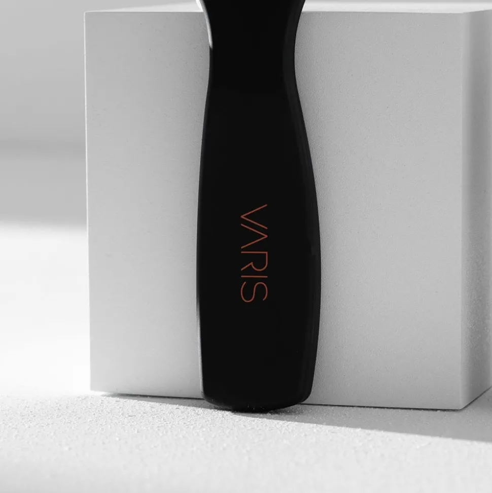VARIS Paddle Brush